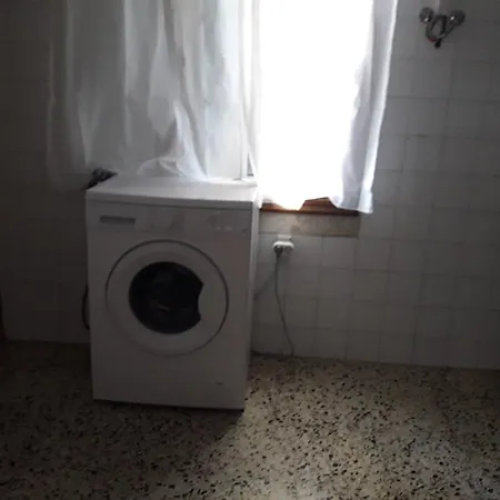 Laura's House
